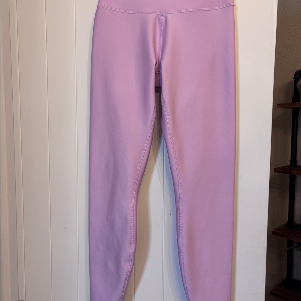 ALO Yoga SWEET PINK 7/8 Airlift Leggings - Picture 5 of 10